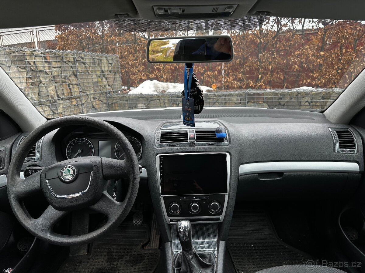 Škoda Octavia 1.6 TDI - 77 Kw - 5