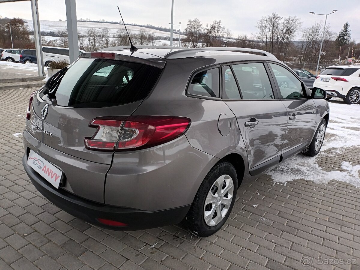 Renault Mégane 1,6 16V,74KW,ČR,1MAJ, - 5