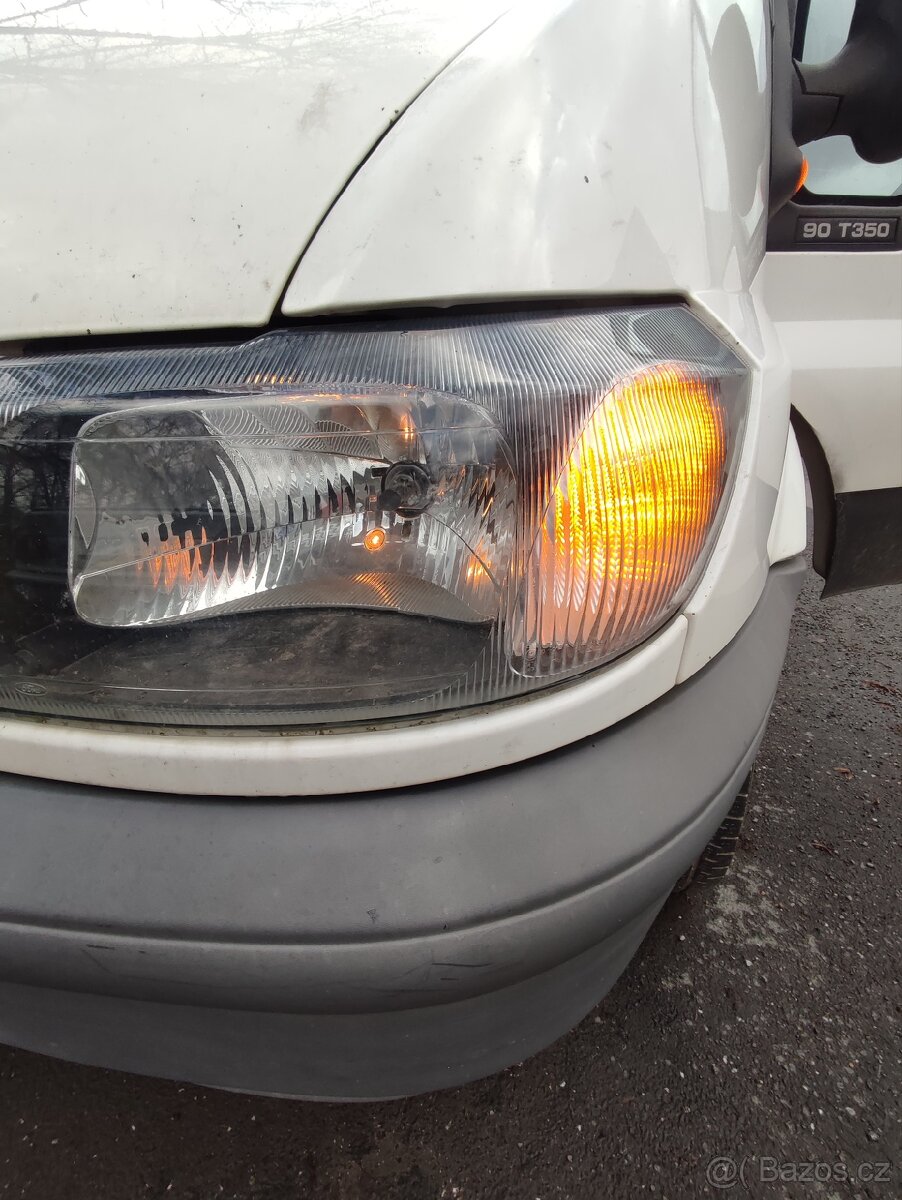 Ford transit 2002 - 5