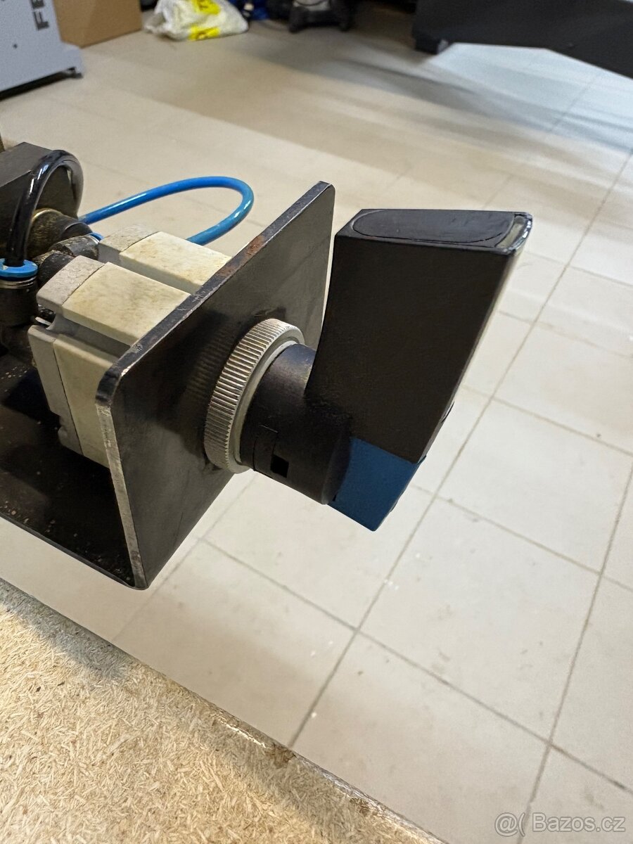 Pneumaticke upinani CNC - 5