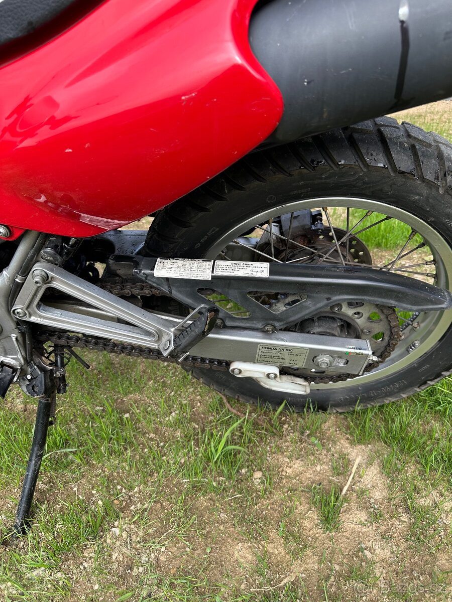 Honda nx 650 dominator
