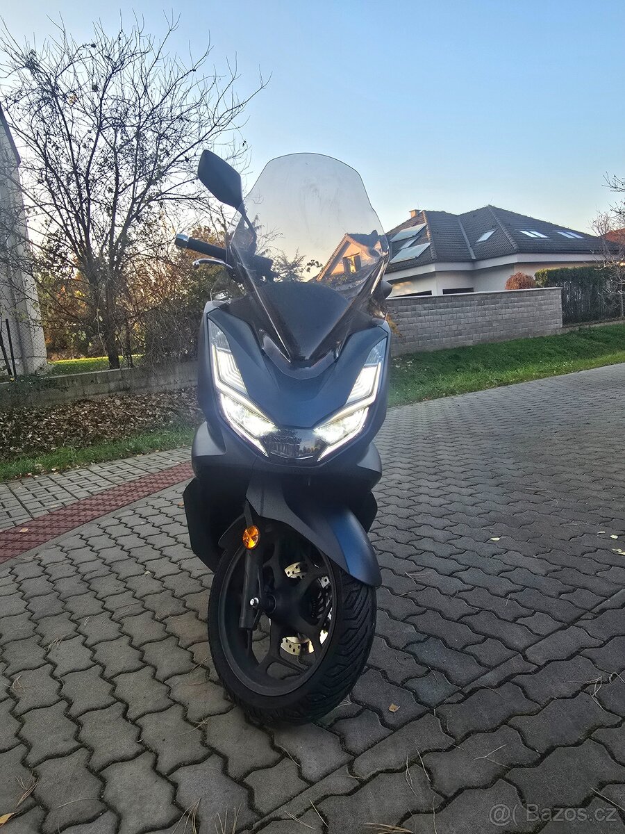 Honda PCX 125ccm 2024 - 5