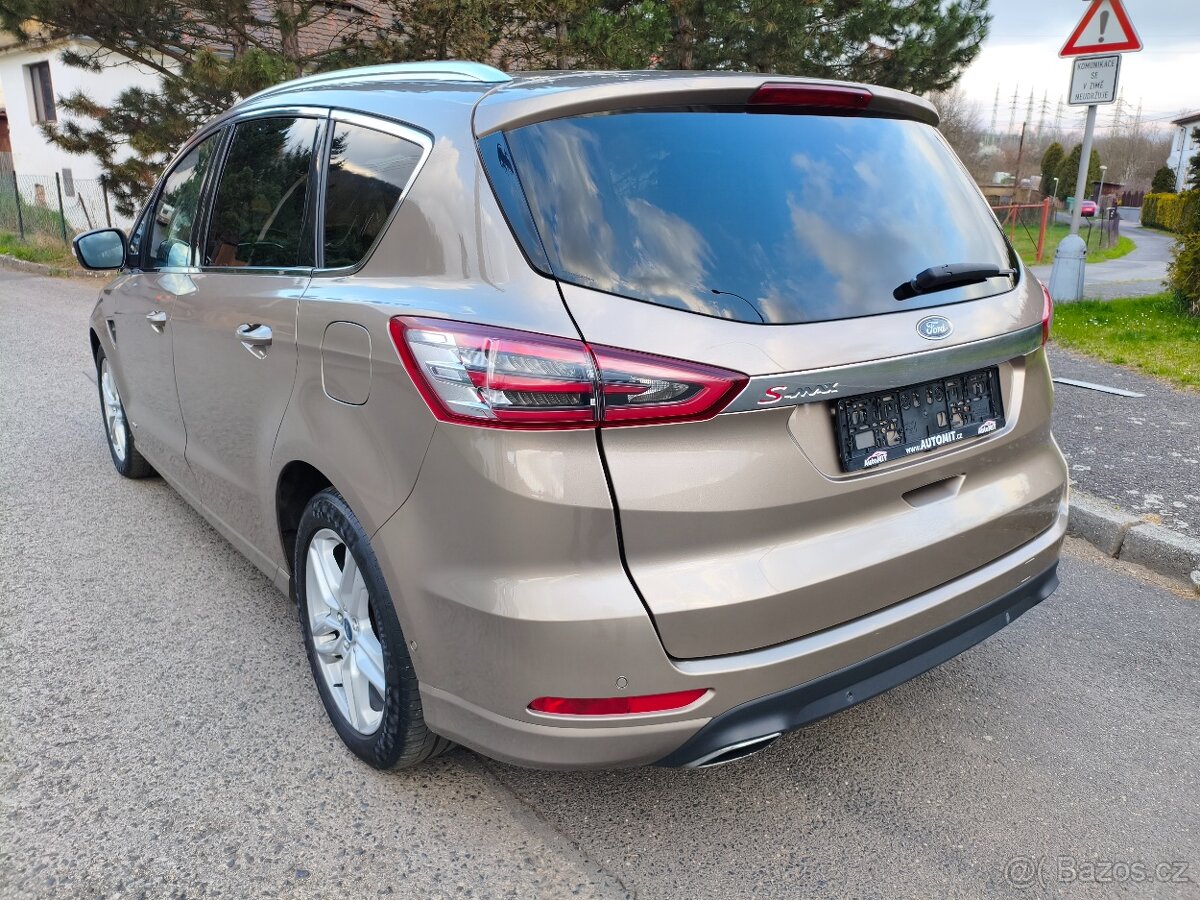 Ford S-MAX 2.0 Tdci 140Kw Titanium 4x4 r.v.2019 nové v ČR - 5