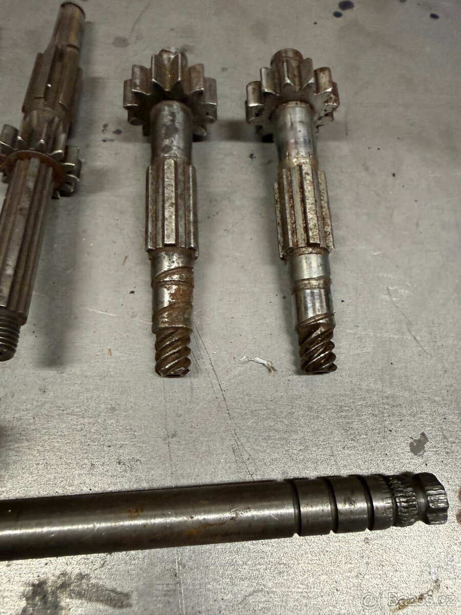 Jawa 500 OHC - Díly převodovky - 5