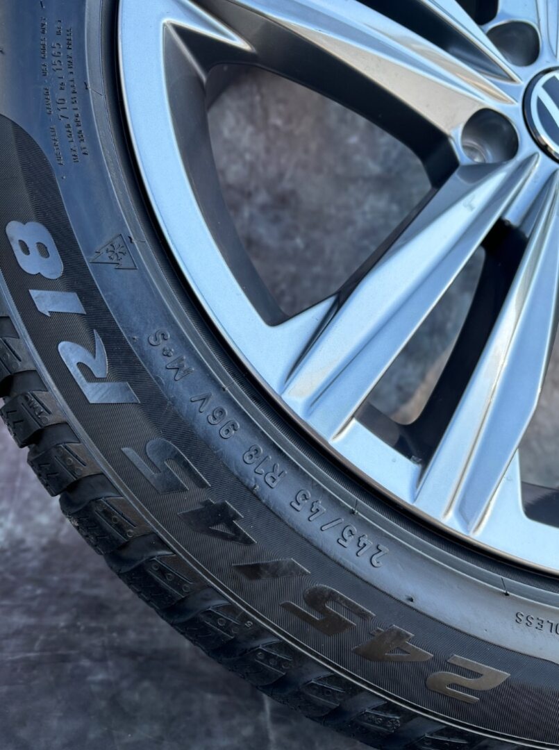 Zimní alu kola Arteon Sebring 245/45/18 - 5