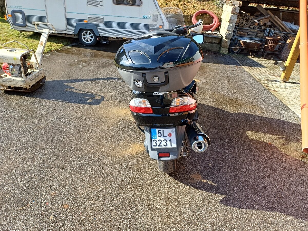 SUZUKI Burgman 650 - 5