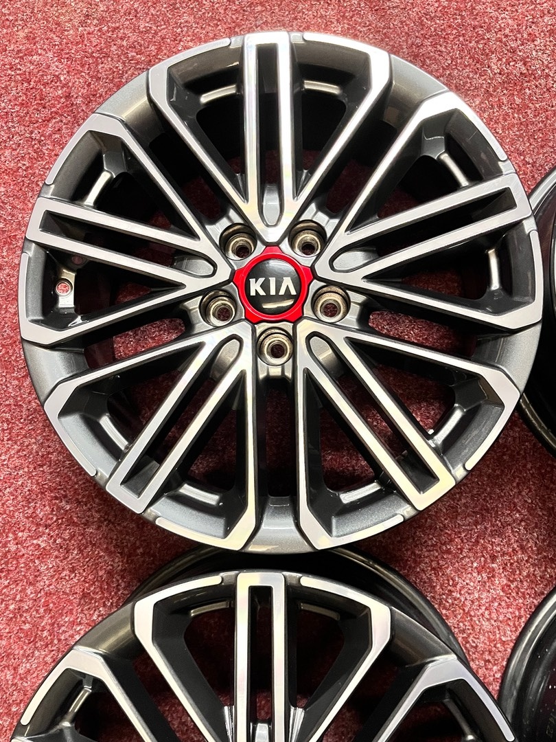 5x114,3 R18” Kia ProCeed GT - ORIGINÁL Alu disky - TOP STAV - 5