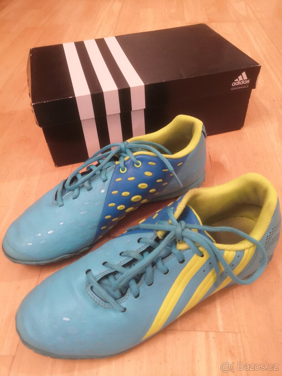 Kopačky - turfy, zn. Adidas, vel. 41+1/3 - 5
