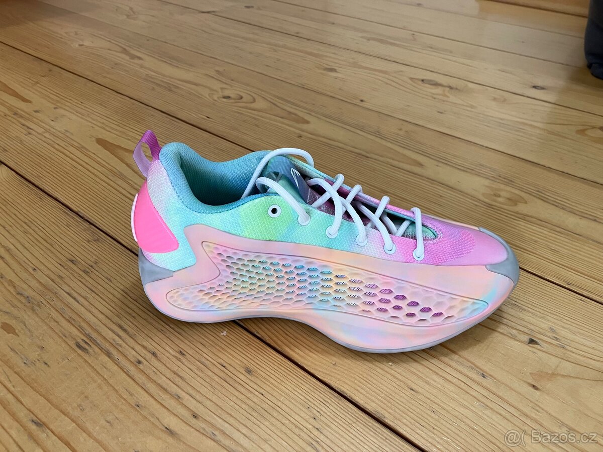 Basketbalové boty Adidas A.E. 1 low - 5