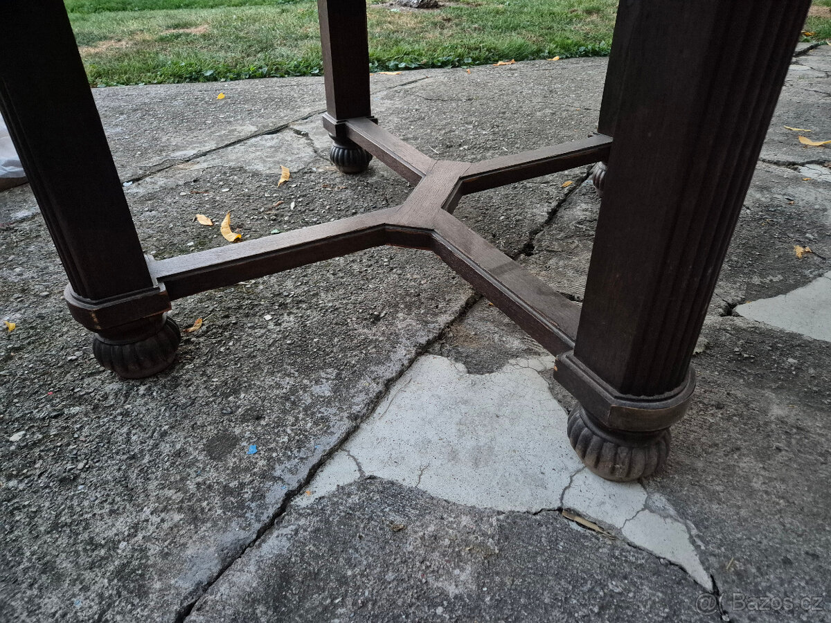 Prodám starožitný nábytek stul , židle - 5