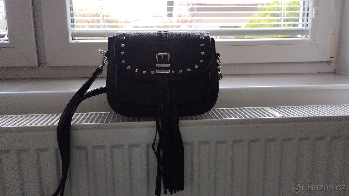 Černá koženková kabelka, Zn. Orsay - 5