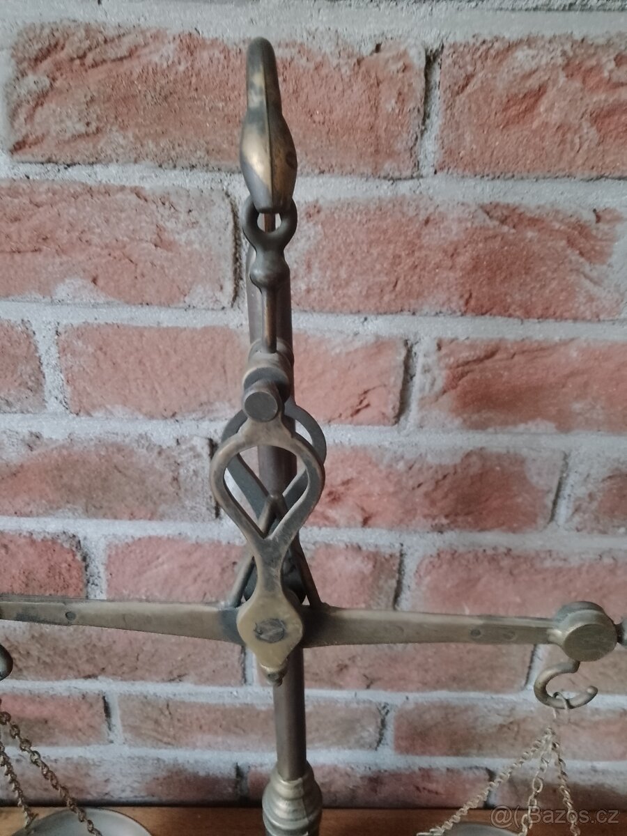 V Ý P R O D E J ... Starožitné váhy. - 5