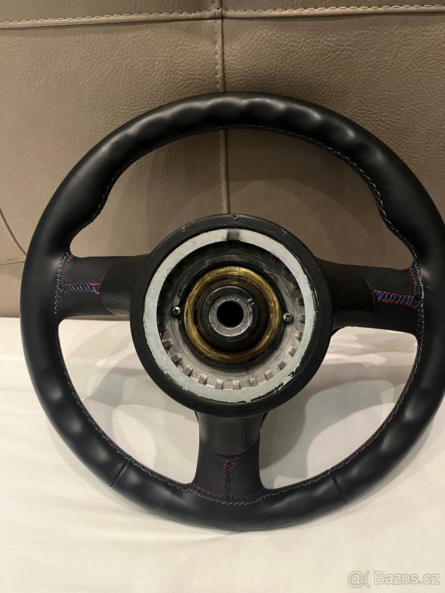 Volant M Tech (Bmw E30, E32, E34…) - 5