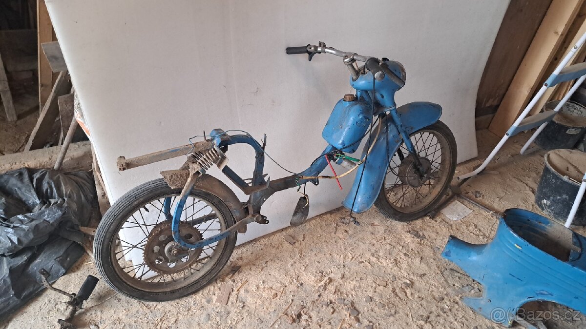 Jawa, Čz, Babetta, Vesna, Manet, Stadion, simson - 5