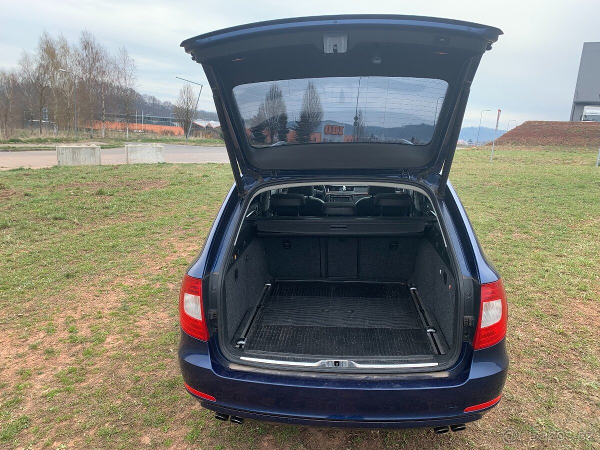 Škoda Superb combi 3.6 FSI - 5