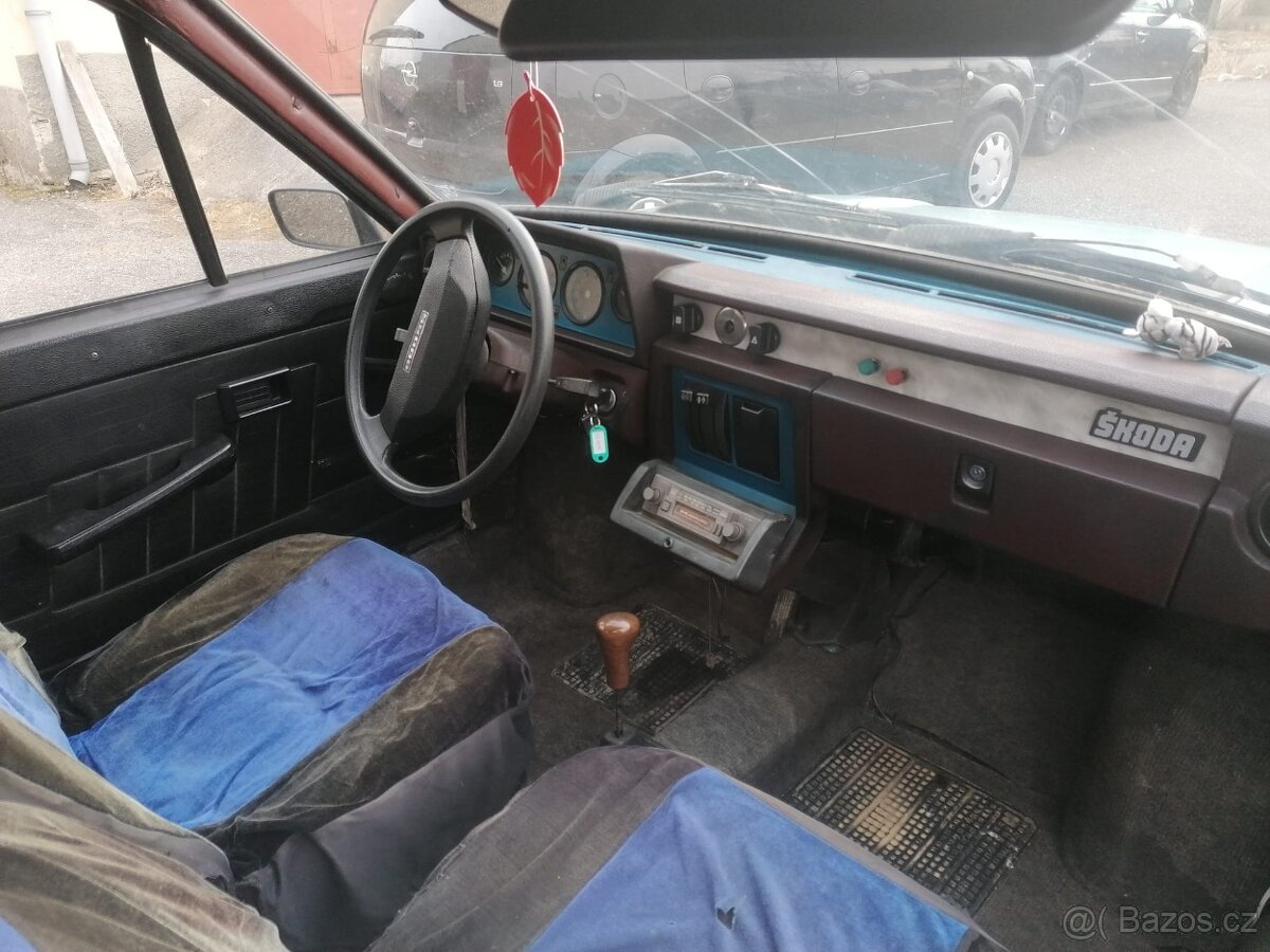 Škoda 105 L - 5