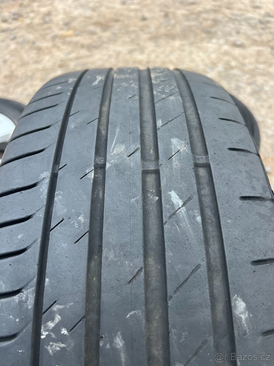 Alu kola 235/60R18 - letní Santa Fe - 5