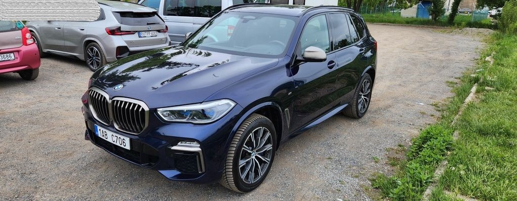 BMW X5, M50d ČR INDIVIDUAL M-SPORT TAŽNÉ - 5
