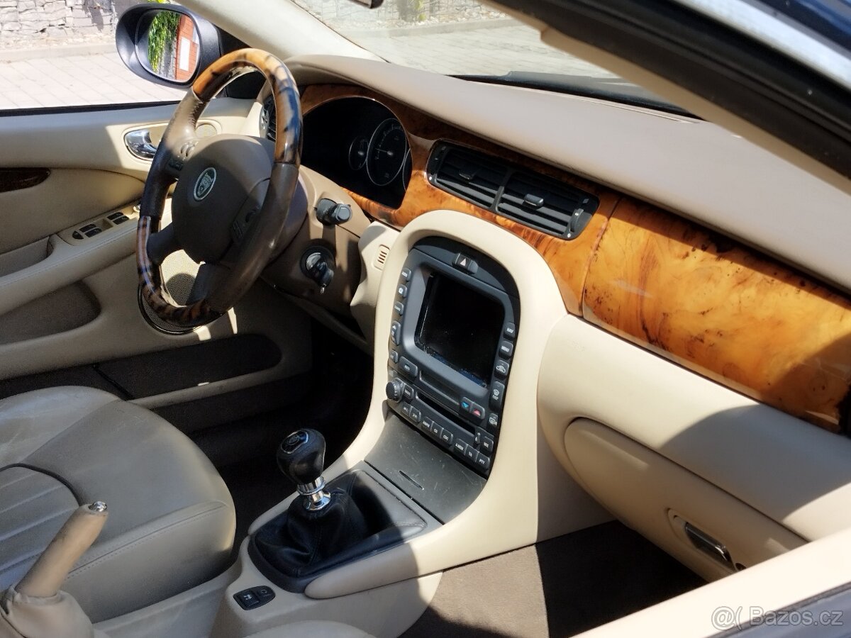 Jaguar X Type, r.v. 2006 ,3.0 Benzin - 5