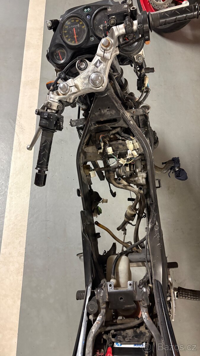 Dily levne honda cbr 125 r - 5