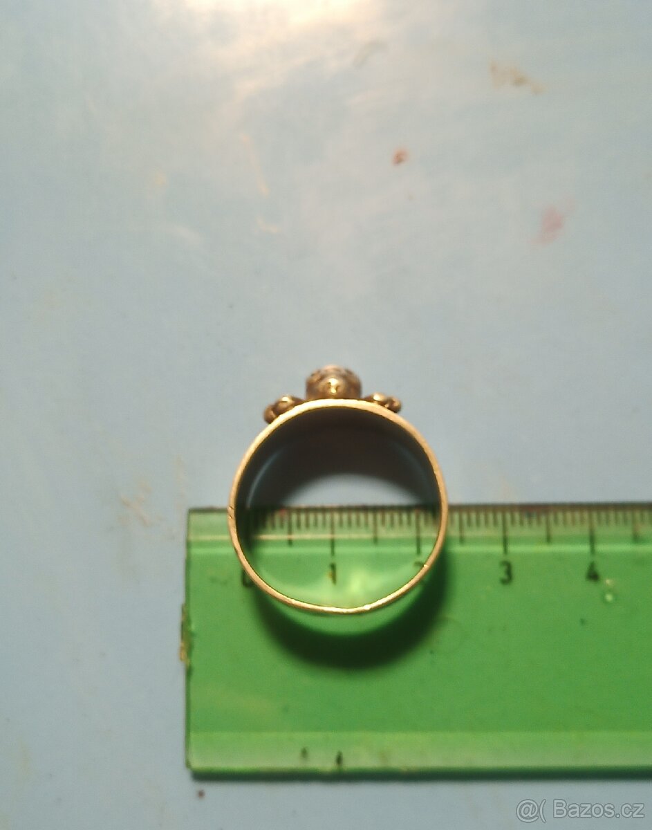 Prsten lebka a skřížené kosti - 5