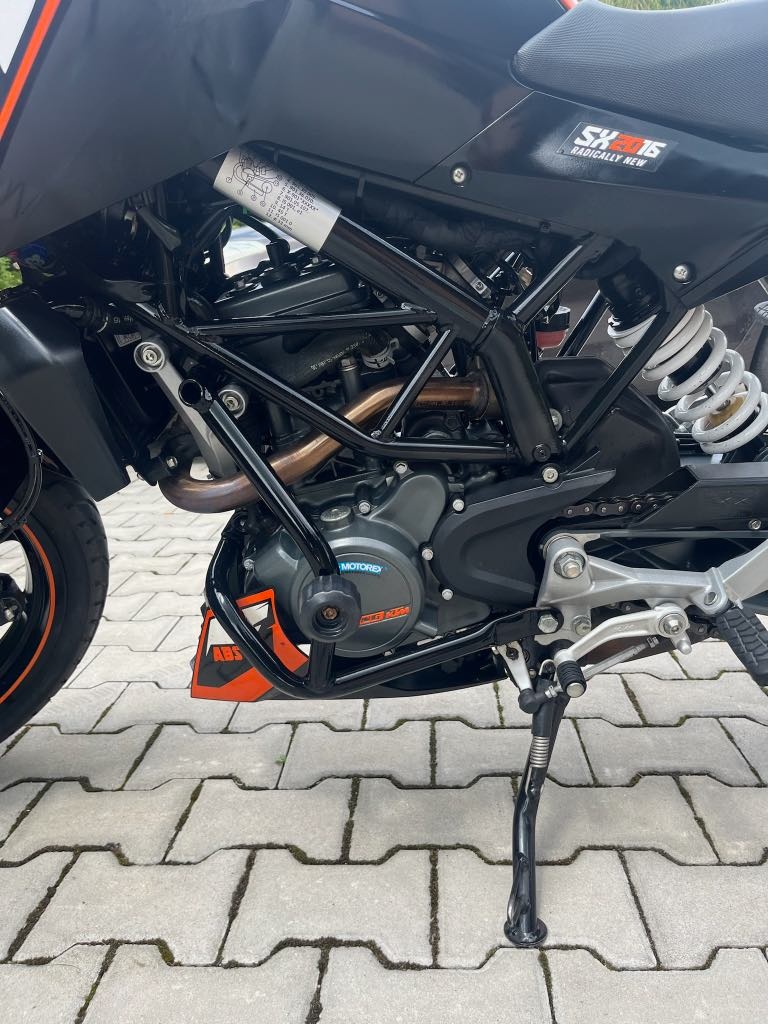 KTM Duke 125 - 5