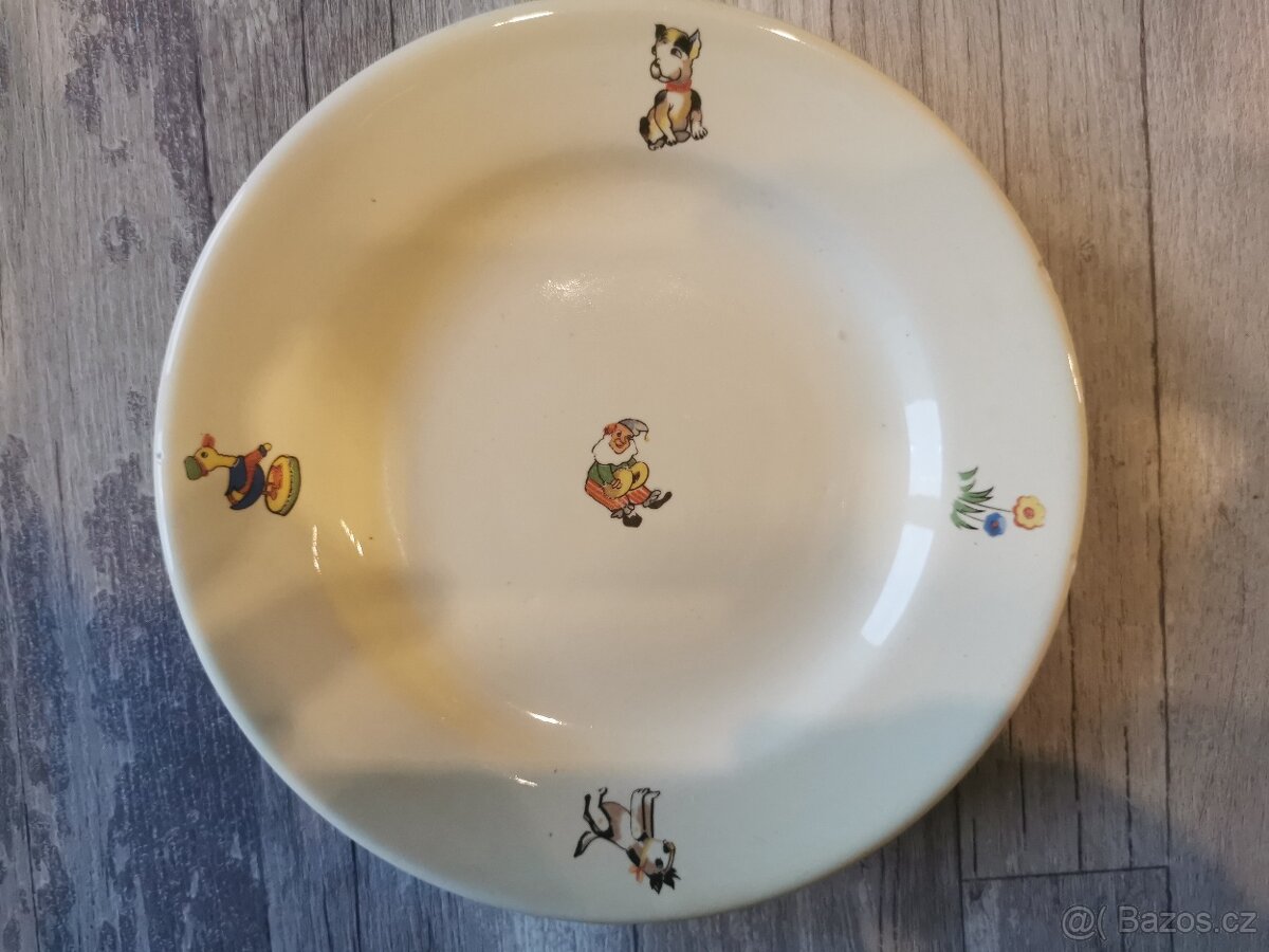 Predám staré závesné taniere - 5