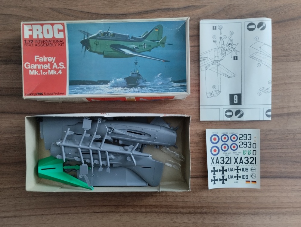 Modely letadel ,MATCHBOX,AIRFIX,FROG,plastové stavebnice. - 5