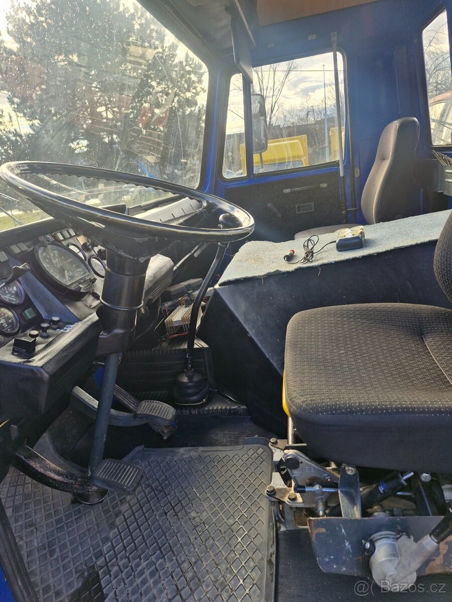 Tatra 815 s hydraulickou rukou - 5