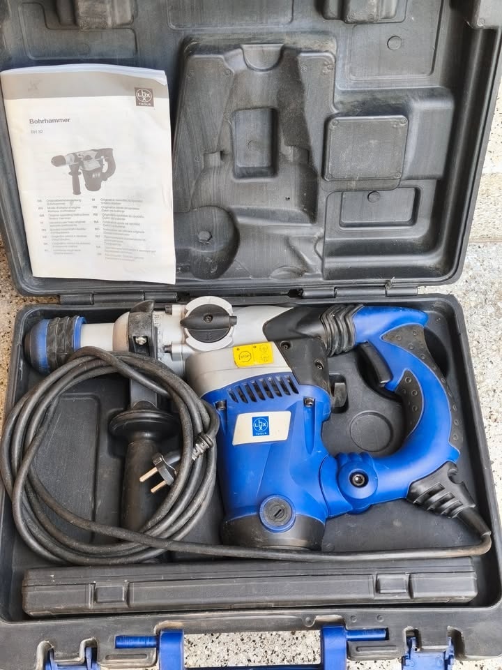 Prodám bourací kladivo LUX-TOOLS - 5 Joulů. - 5