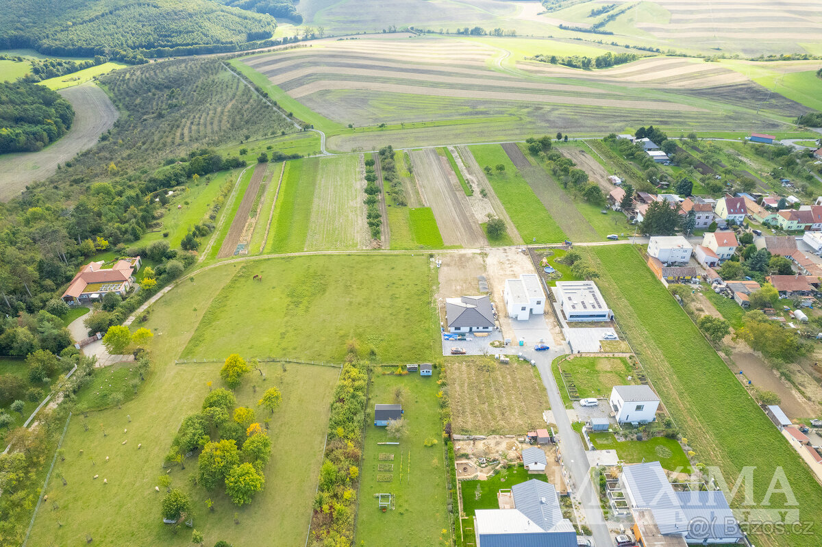 Pozemek o ploše 1465 m2 - Kobeřice u Brna, Kobeřice u Brna - 5