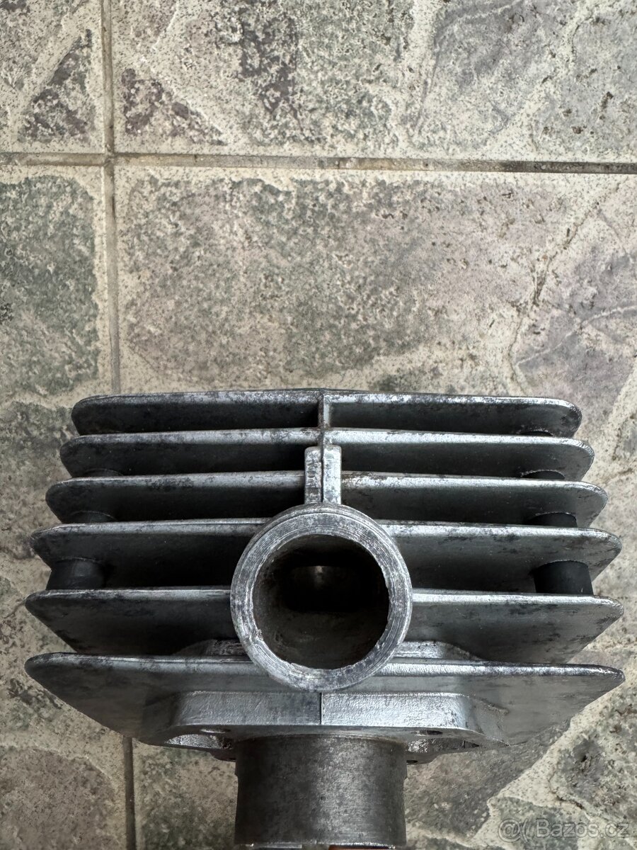 Válec na motocykl Simson - 5