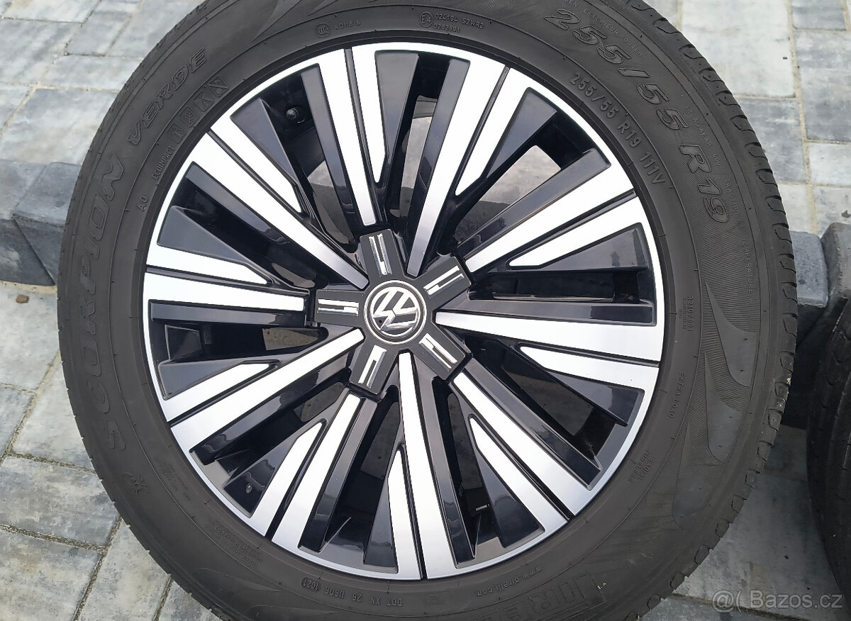 19 originál 5x112 VW TOUAREG R-Line ☀️ Pirelli 255/55 R19 - 5