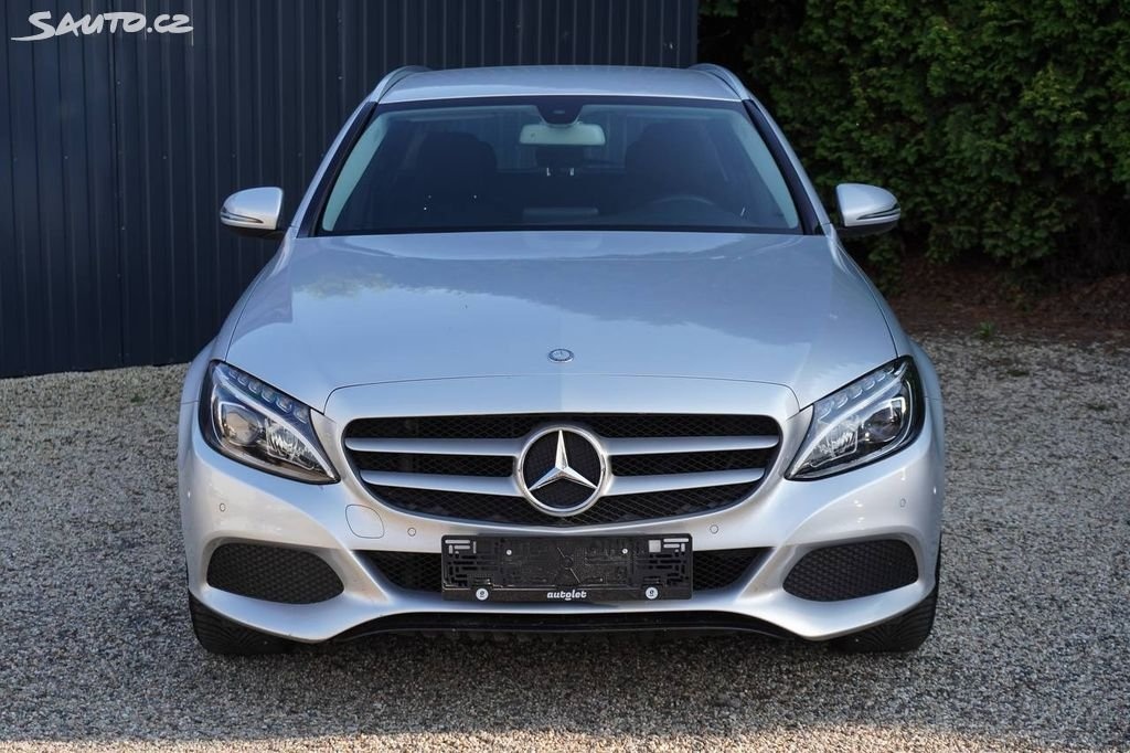 Mercedes-Benz Třídy C 220D AUTO PREMIUM LED - 5