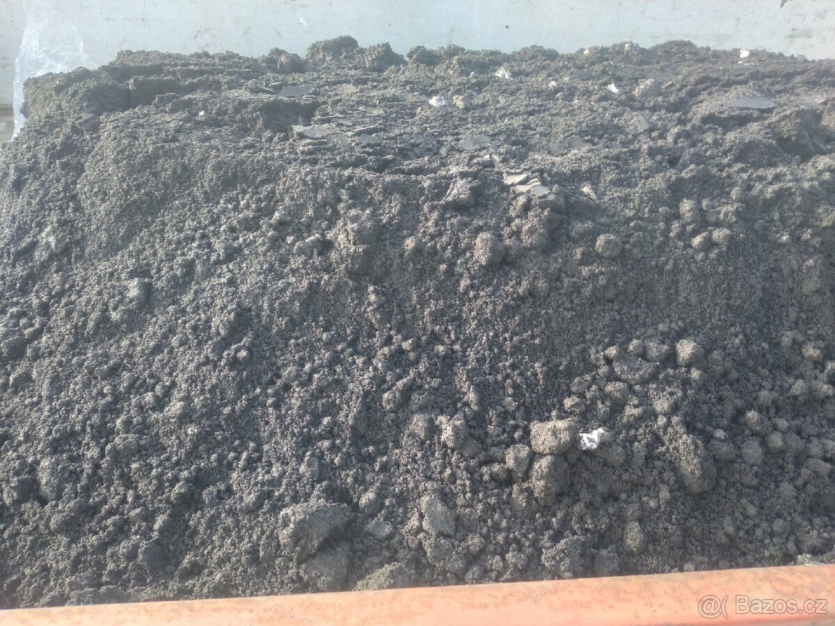 Uhli ćerne a hnědě - 5