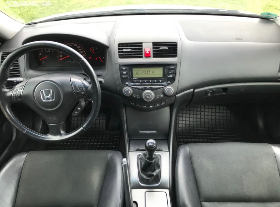 Prodám Hondu Accord Tourer 7G facelift - 5