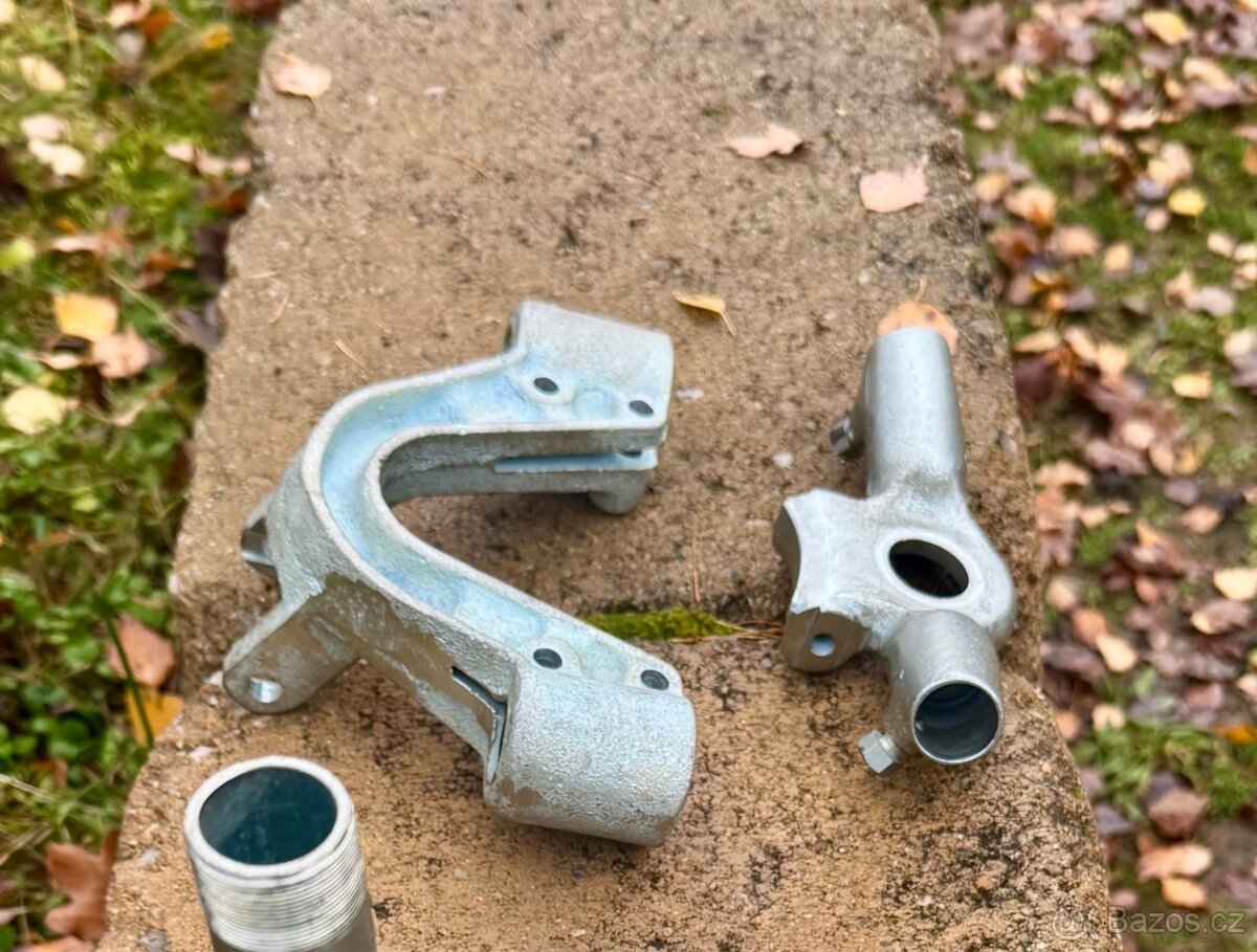 Jawa perak, Ogar 350 - podkova a držák - 5