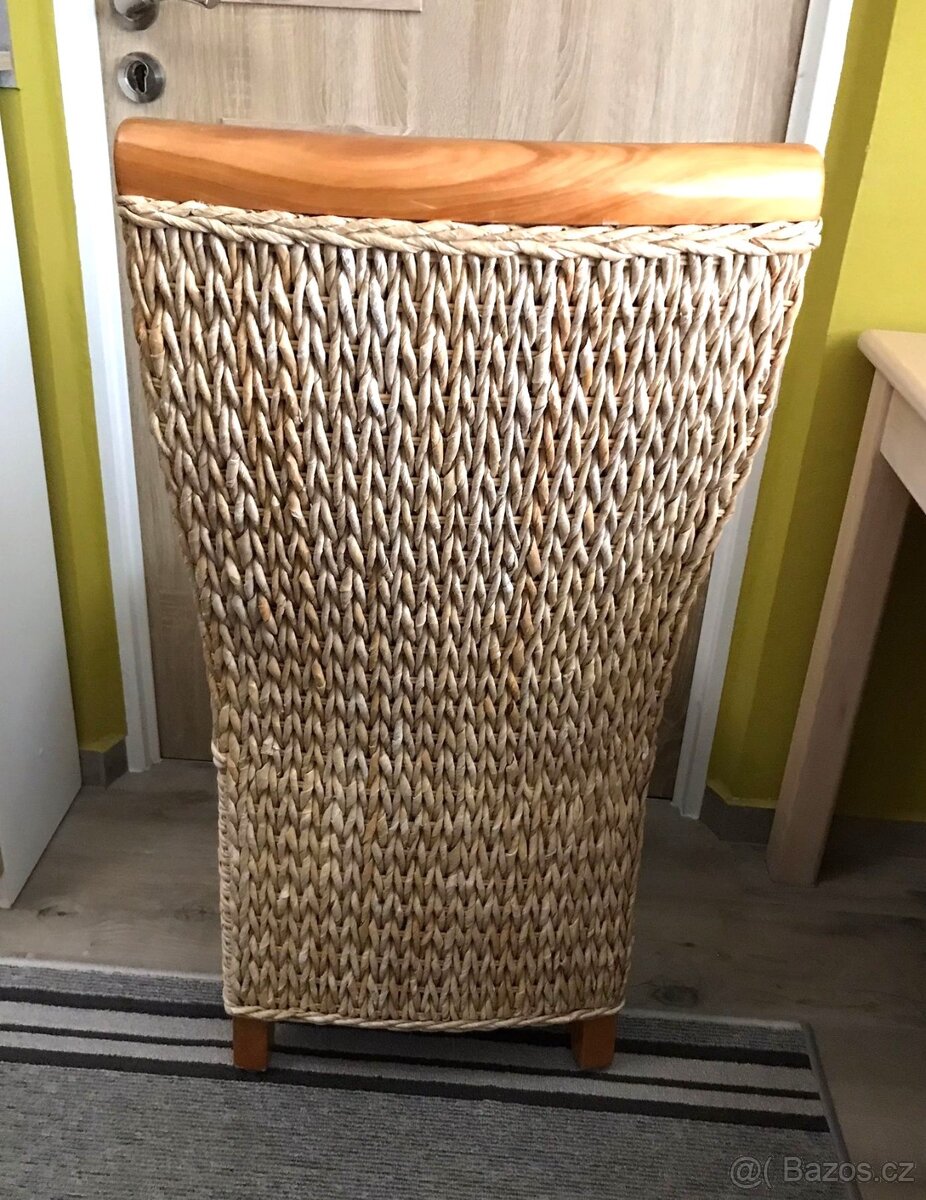 JÍDELNÍ STŮL A ŽIDLE - 5