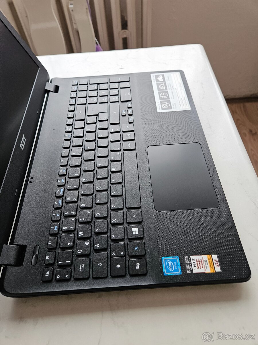 Acer Aspire ES1-531-N15W4 (čtyřjádrový procesor ) - 5