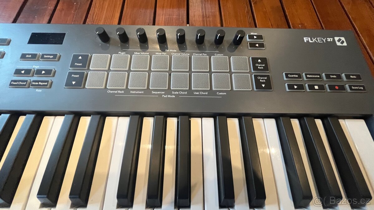 Midi klávesy Novation FL Key 37 - 5
