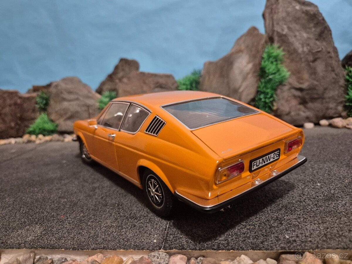Prodám model 1:18 Audi 100 - 5