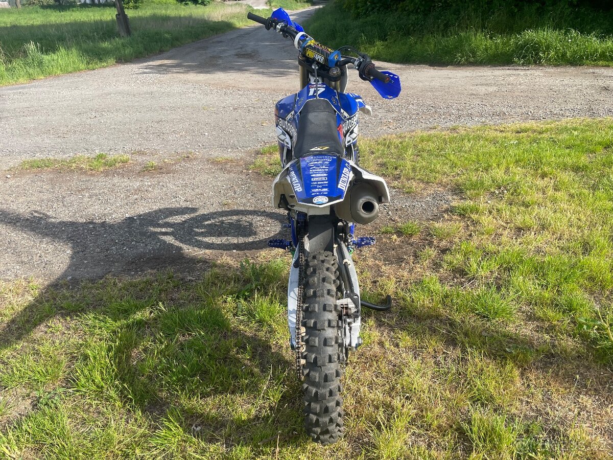 Yamaha yz250f