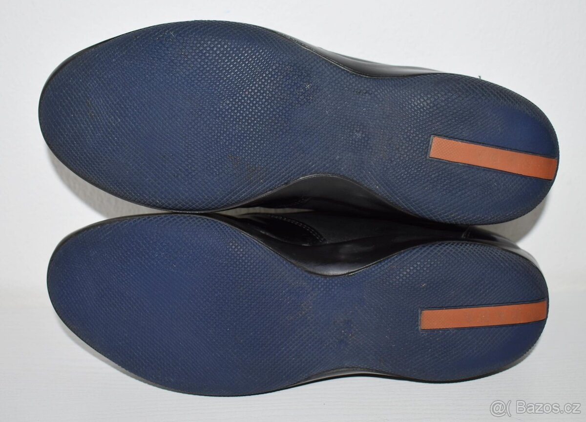 Černé kožené sneakers, zn. PRADA, vel. 42 - 5