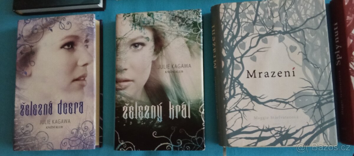 Mix fantasy a sci-fi knih a thrillery pro ženy - 5