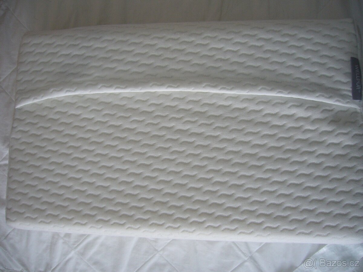 Prodám anatomický polštář zn. Wellpur - 5