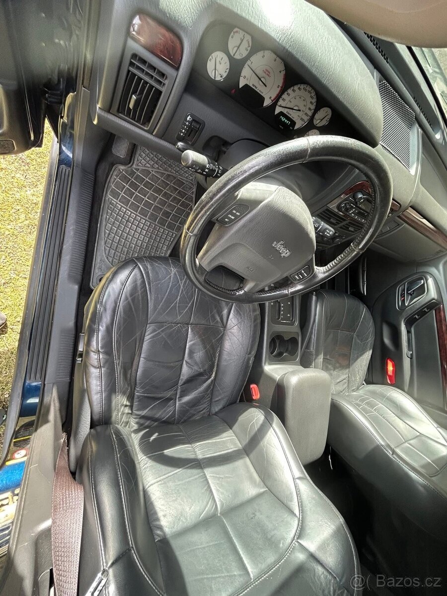 Jeep Grand Cherokee - 5