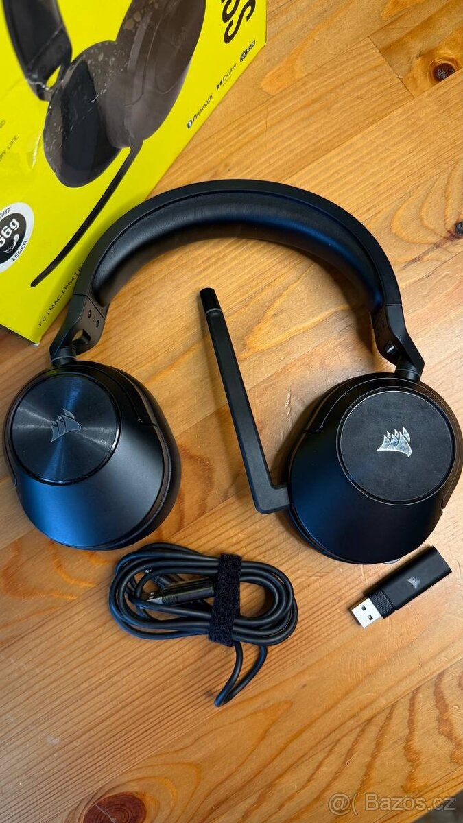 Herní sluchátka Corsair HS55 Wireless - 5