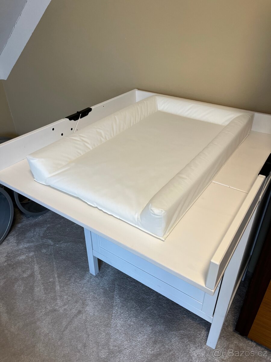Komoda a přebalovací pult Ikea Sundvik - 5