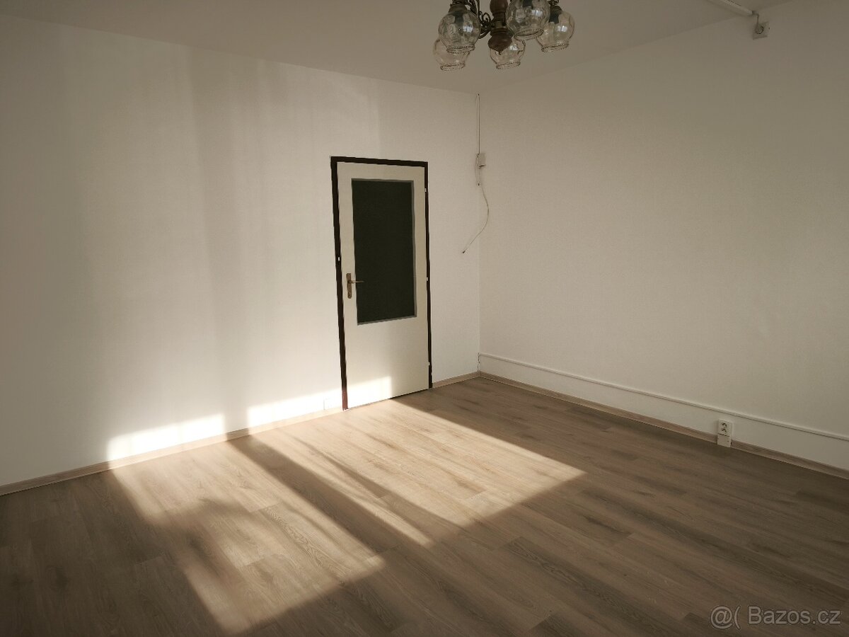 Pronájem pěkného bytu 2+1, ca56m2, v Liberci, Kunratická - 5