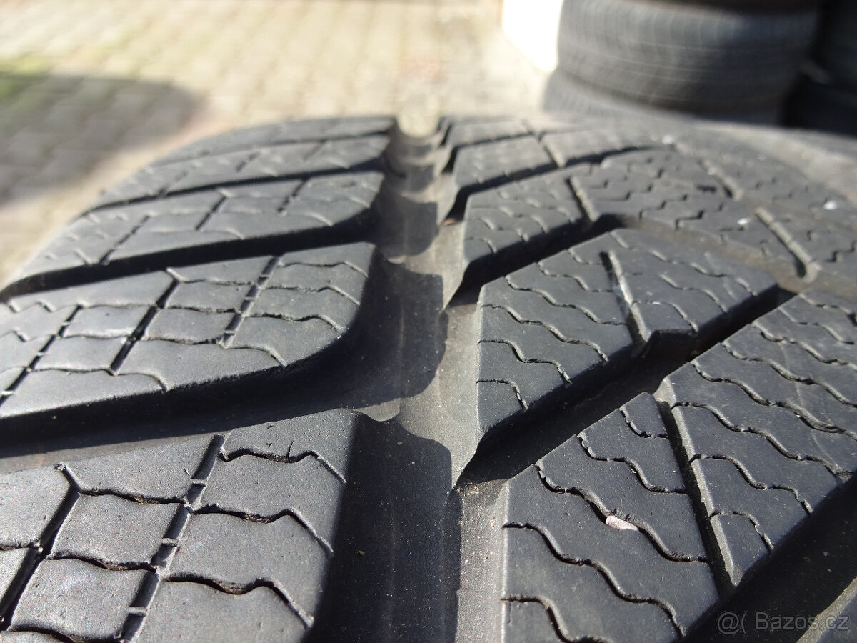 4x zimní pneu 245/40/18 - vzorek 90% - mohu obout - 5